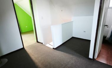 SE ARRIENDA AMPLIA CASA EN VILLA LA POSADA