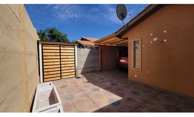 Venta casa Calle Larga en Cond. Aires del Guindal 2D 2B