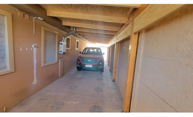 Venta casa Calle Larga en Cond. Aires del Guindal 2D 2B