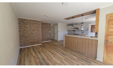 Venta casa Calle Larga en Cond. Aires del Guindal 2D 2B