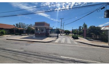 Venta casa Calle Larga en Cond. Aires del Guindal 2D 2B