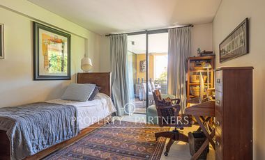 Remodelado y luminoso departamento en Santa María de Manquehue