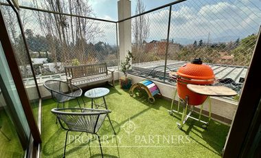 Gran dúplex con excelente conectividad en calle tranquila