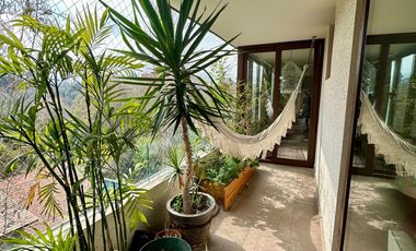 Gran dúplex con excelente conectividad en calle tranquila