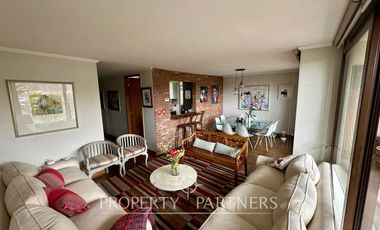 Gran dúplex con excelente conectividad en calle tranquila