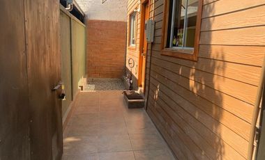 Propiedad en Vta para inversión, 3 casas La Granja