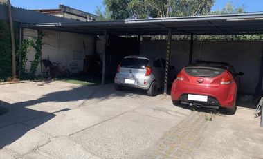 Propiedad en Vta para inversión, 3 casas La Granja