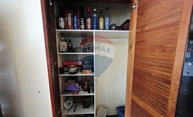 Venta amplia casa sector Regional
