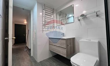 Remodelado, frente a Colegio San Esteban