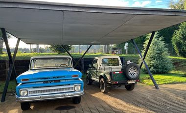 Casa en parcela amplia rodeada de naturaleza