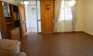 Casa 2 pisos, 4D/2B, barrio residencial La Florida