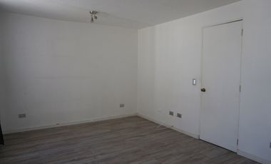 Casa 2 pisos, 4D/2B, barrio residencial La Florida