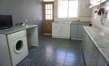 Casa 2 pisos, 4D/2B, barrio residencial La Florida