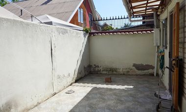 Casa 2 pisos, 4D/2B, barrio residencial La Florida