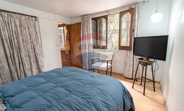 Amplia y luminosa casa en Macul (656 m2)