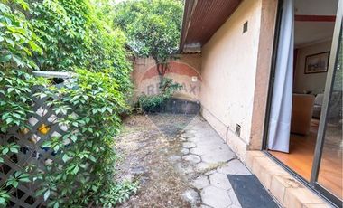 Amplia y luminosa casa en Macul (656 m2)