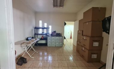 PROPIEDAD COMERCIAL 327 m² - ARRIENDO