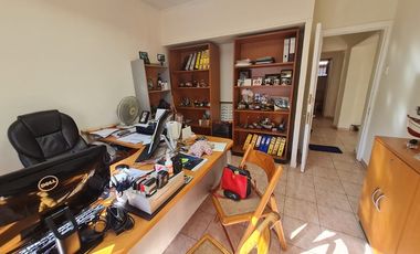 PROPIEDAD COMERCIAL 327 m² - ARRIENDO