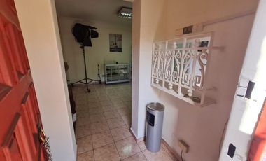 PROPIEDAD COMERCIAL 327 m² - ARRIENDO