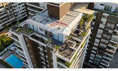 Penthouse perfecta ubicación y vistas en Vitacura
