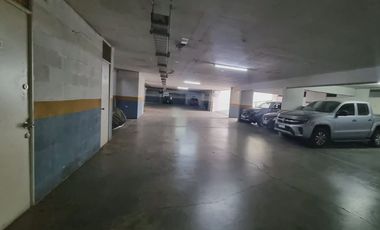VENTA DE ESTACIONAMIENTO AV. MANQUEHUE NORTE 952