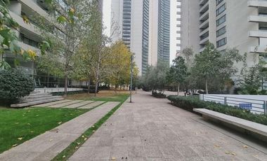 VENTA DE ESTACIONAMIENTO AV. MANQUEHUE NORTE 952