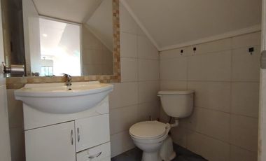 Arriendo Casa Villa Instituto Ingles 4D+3B+2E+B