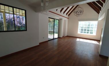 Arriendo Casa Villa Instituto Ingles 4D+3B+2E+B