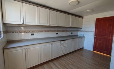 Arriendo Casa Villa Instituto Ingles 4D+3B+2E+B