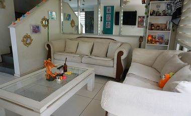 Townhouse condominio cerrado, La Florida