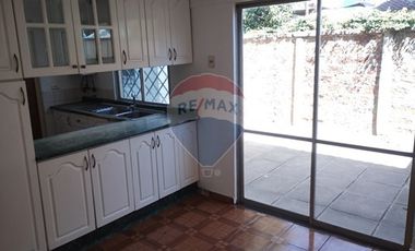 Casa en arriendo ojos del salado Talagante