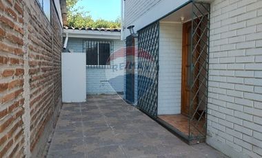 Casa en arriendo ojos del salado Talagante