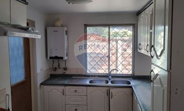 Casa en arriendo ojos del salado Talagante