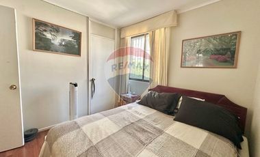 Casa 4D con gran terreno en Macul