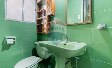 Hermosa casa en Villa Macul, minutos metro Quilin