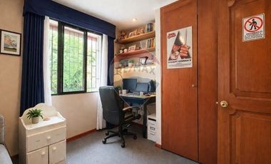 Hermosa Casa en Venta 3D+2B+3E+1B