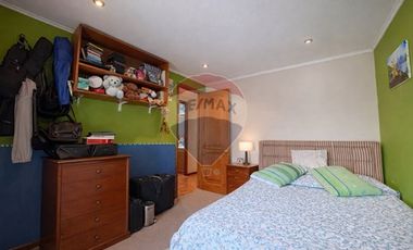 Hermosa Casa en Venta 3D+2B+3E+1B