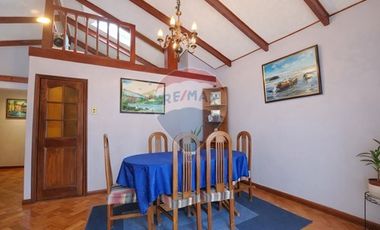 Hermosa Casa en Venta 3D+2B+3E+1B