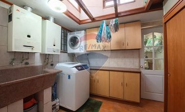 Hermosa Casa en Venta 3D+2B+3E+1B