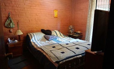 Casa pasaje cerrado a minutos Metro Quilín