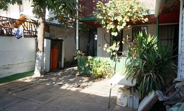 Casa pasaje cerrado a minutos Metro Quilín