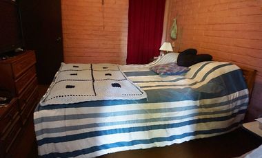 Casa pasaje cerrado a minutos Metro Quilín