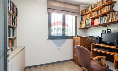 Casa de 185 Mts2/430 Mts2 Terreno / D. de Almagro