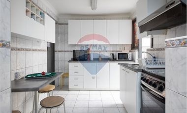 Casa de 185 Mts2/430 Mts2 Terreno / D. de Almagro