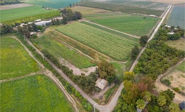 Campo agrícola 7,1 ha con agua - Melipilla