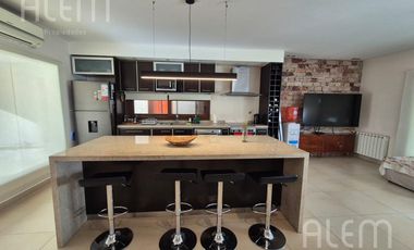Casa en Alquiler ANUAL en El Ombú
