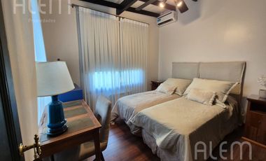 Casa en Alquiler ANUAL en El Ombú