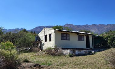 En Venta Casa de 1 dorm. grandes vistas y potencial de mojora. Bv. Los Olivares, Los Hornillos
