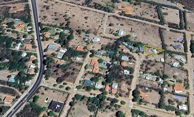 En Venta Casa de 1 dorm. grandes vistas y potencial de mojora. Bv. Los Olivares, Los Hornillos