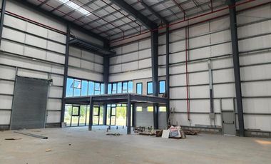 Depósito 5.400 m2 a estrenar -  spegazzini